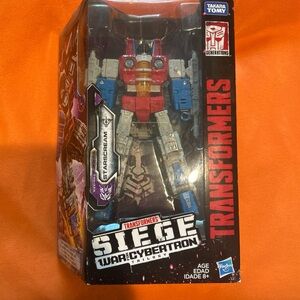 Transformers Hasbro Siege WFC-S24 Voyager Class Starscream!